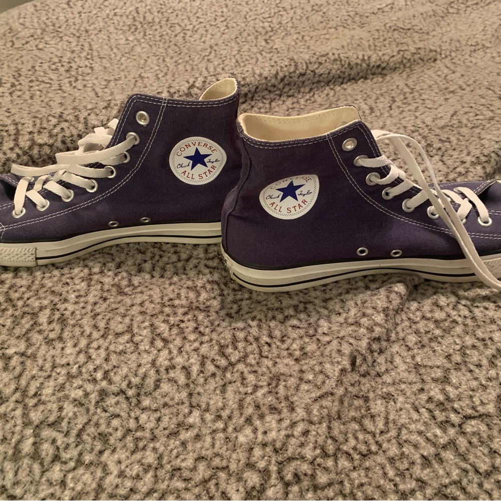 Converse all Star  canvas hi tops size 9 navy blue